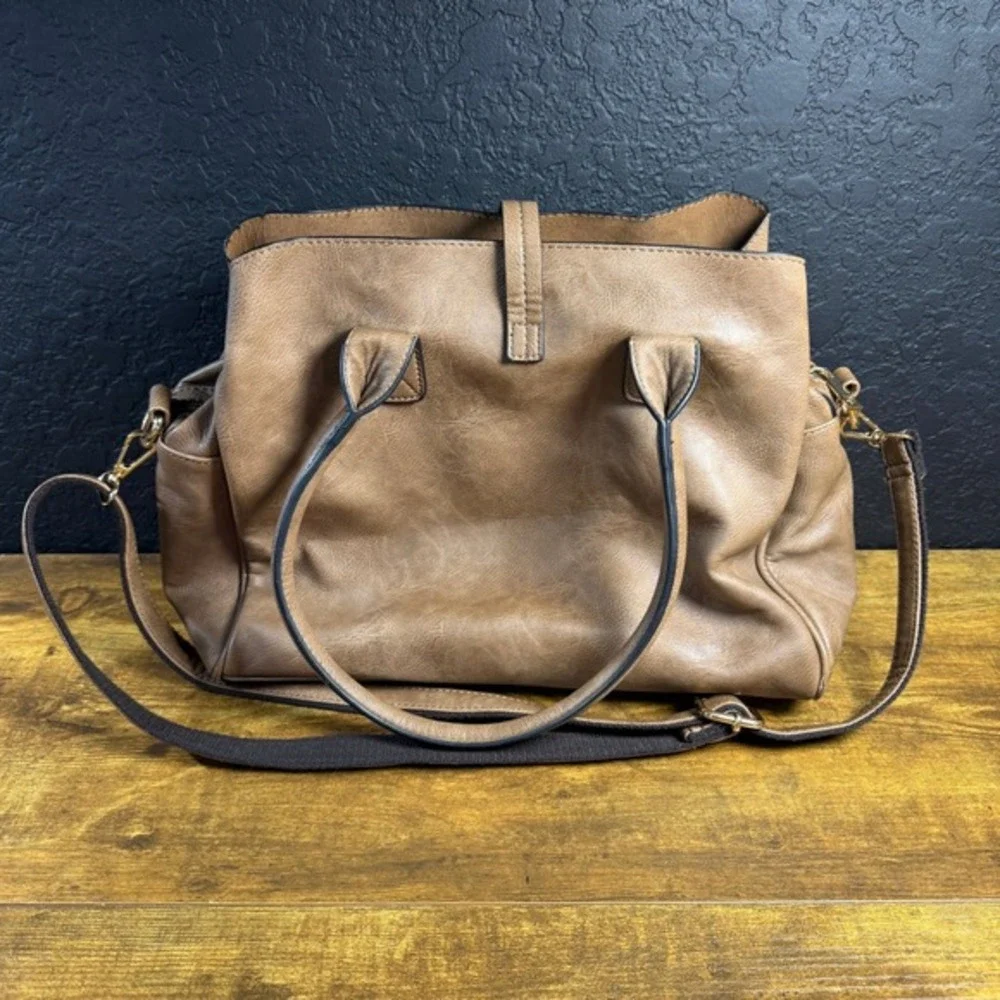 Mellow World Tan Vegan Leather Multi-Compartment Satchel‎ Crossbody Handbag